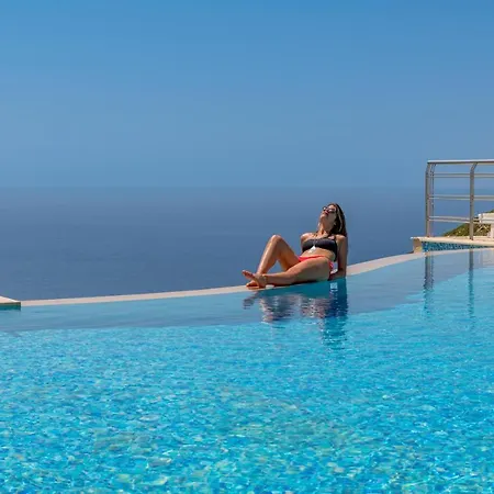 Отель Petani Bay - Adults Only