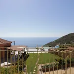 Petani Bay - Adults Only Szálloda Vóvikesz