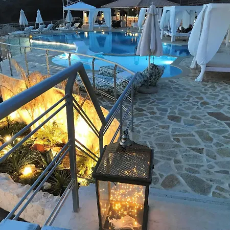 Petani Bay - Adults Only Vovikes