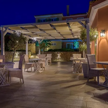 Petani Bay - Adults Only Hotel Vóvikes