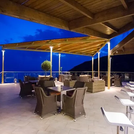 Petani Bay - Adults Only