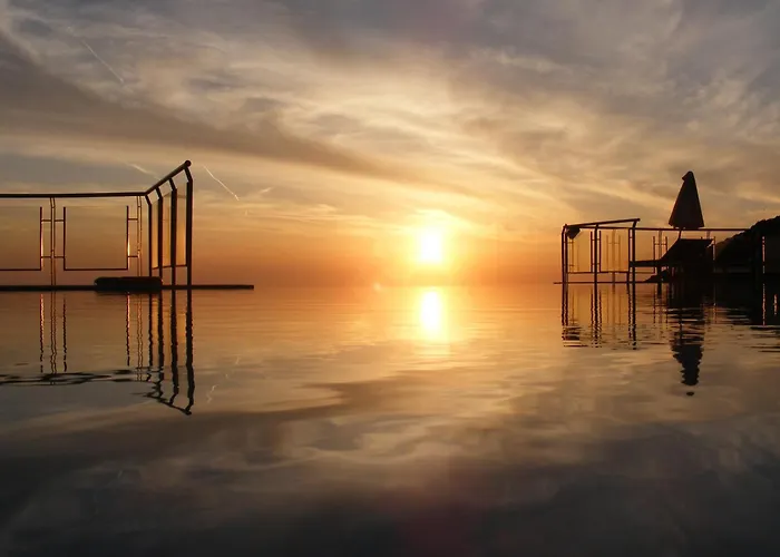 Hotel Petani Bay - Adults Only Vóvikes