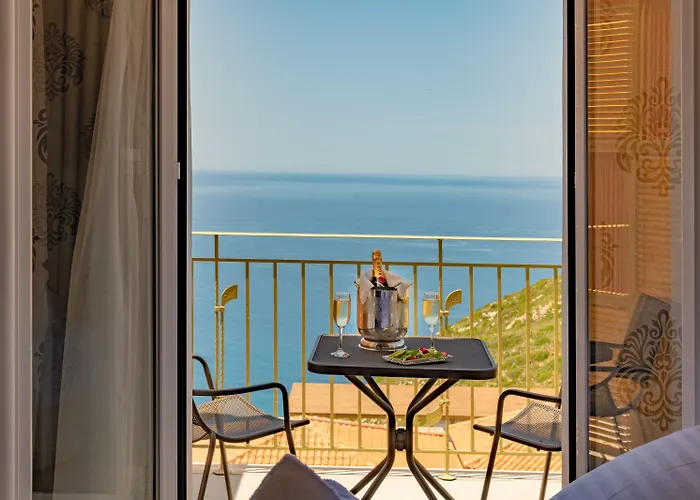 Petani Bay - Adults Only Otel Vóvikes